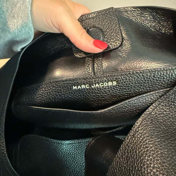 Marc Jacobs Black Sack Bag with White Logo - Picture 4 of 11